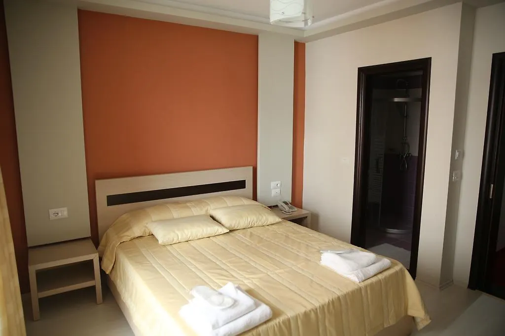 Hotel Pogradeci 4*, Pogradec Albánia