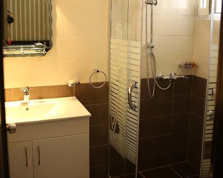 ****  Hotel Pogradeci Albánia